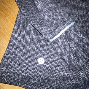lululemon athletica 1/2 zip herringbone pullover EUC